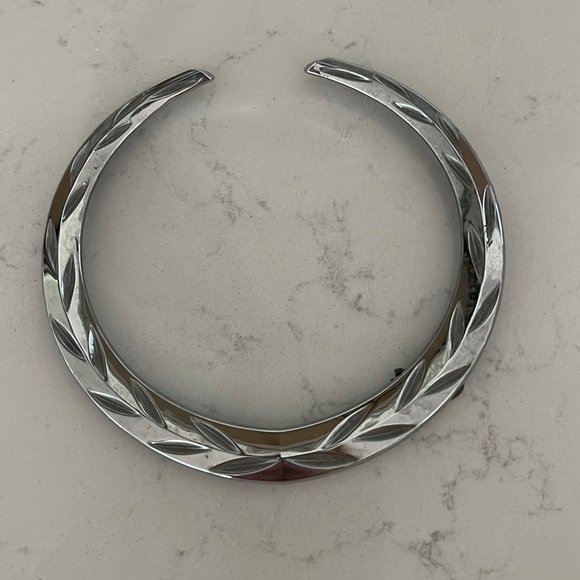 Genuine OEM GM Other - Genuine OEM GM Radiator Grille Emblem